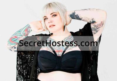 33 Year Old American Escort Chicago IL Blonde Blue eyes - Image 4
