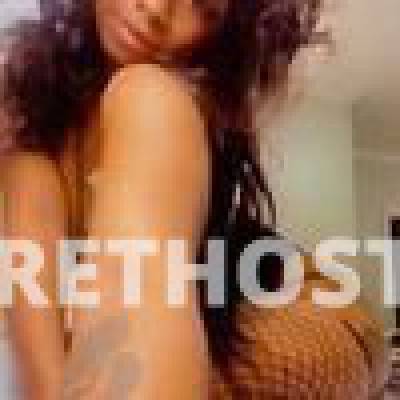 26 year old Escort in Madison WI AvailbleA Sexy Doll??Let's enjoy the night baby?..