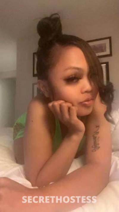 27 year old Escort in Albany NY Hi Horney I am Available Face Time Ready for HoOup Safe &amp