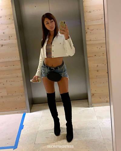 25 Year Old Asian Escort Charlotte NC Blonde - Image 3