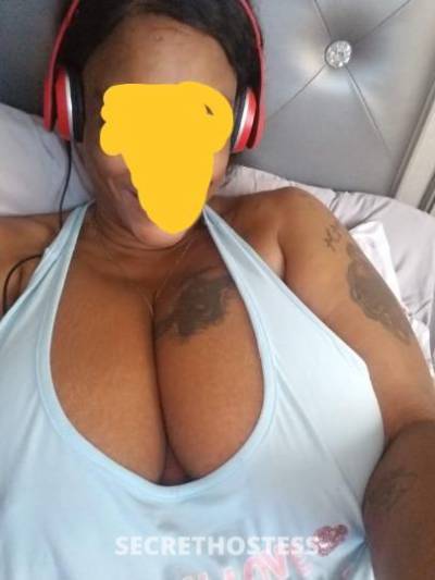 QueenBee 54Yrs Old Escort Cleveland OH Image - 2