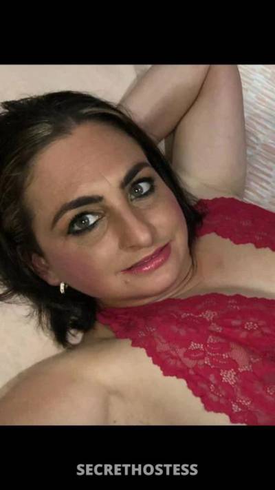 Cheap 24Hour Outcalls A Smoking milf Huff and Puff in Canberra