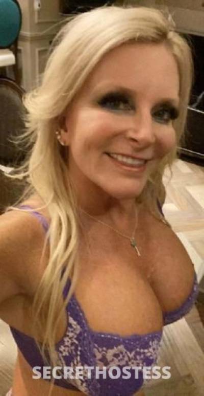 42Yrs Old Escort Wilmington NC Image - 4