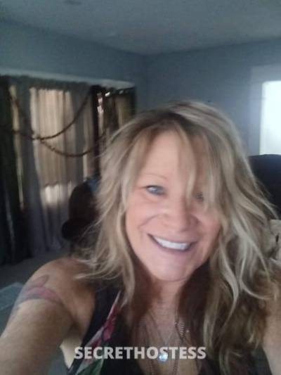 48 year old Escort in Kansas City MO if you re not serious don t get a hold of me