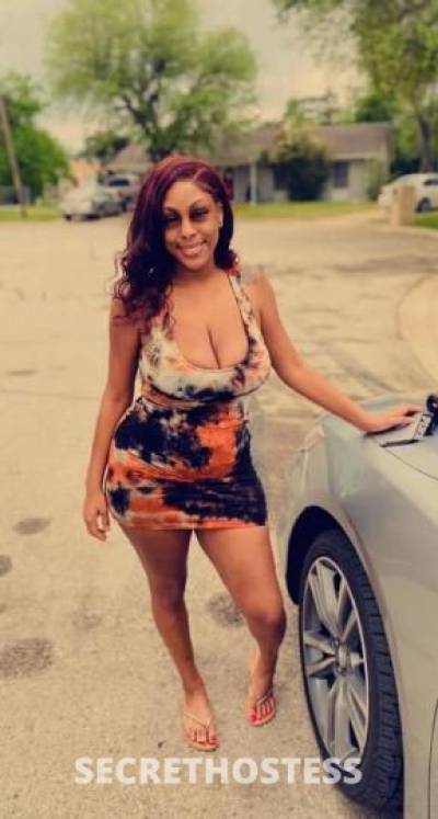 29 year old Escort in Fargo ND EXOTIC SQUIRTER ?? WET N READY ?? AVAILABLE NOW PAPI ? 