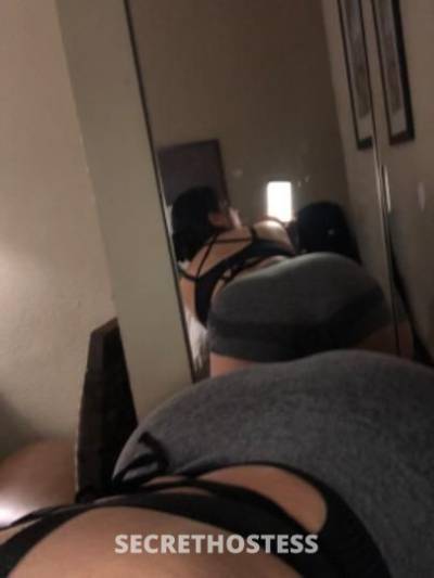 Latina 22 Safe and Independent No Deposit Needed Ali with  in Bakersfield CA