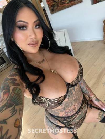 28 year old Asian Escort in Bakersfield CA Sexy Pretty Asian Super Kinky And Hot let s play OUTCALL 