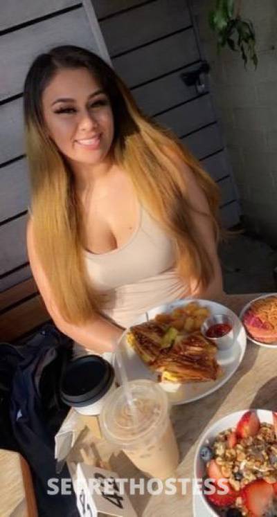 28 year old Escort in Omaha NE ? Car fun/Outcall And incall ?Available Now