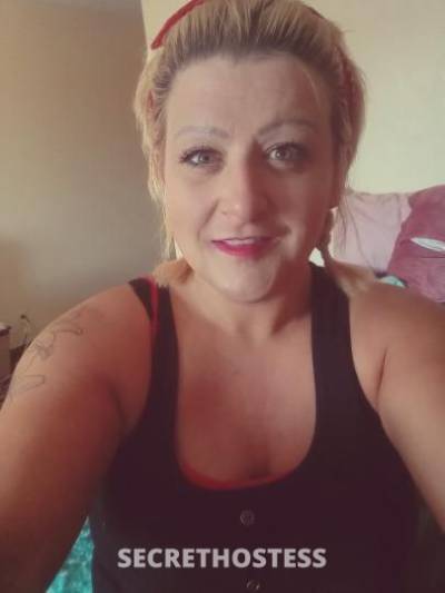 35Yrs Old Escort Topeka KS Image - 1