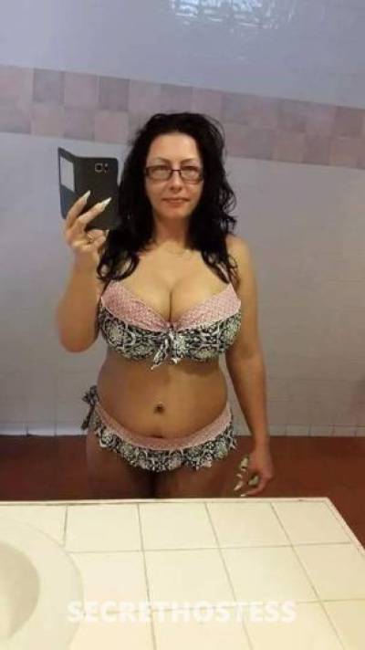 58Yrs Old Escort Lexington KY Image - 3