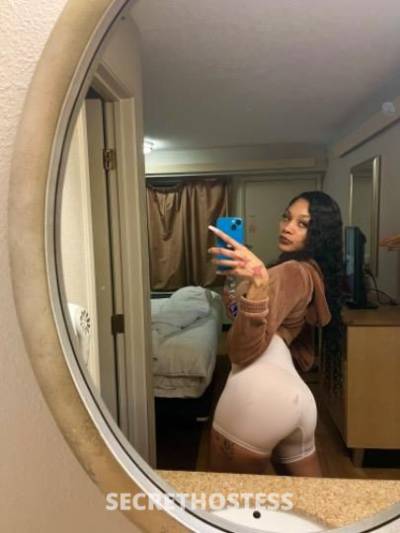 20 year old Escort in Desmoines IA Welcome me Back Show love