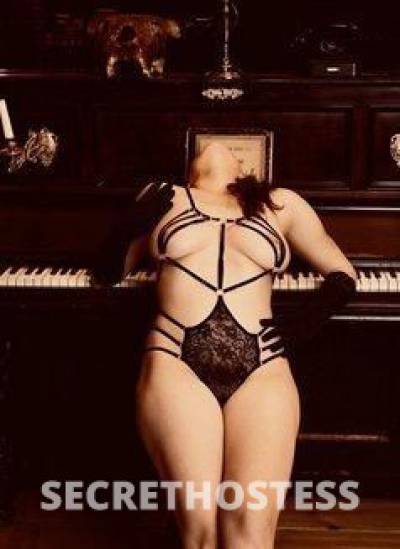 26 year old Slavic Escort in Berlin Larissa Sucrerie a Sensual Courtesan – Russian escort in 