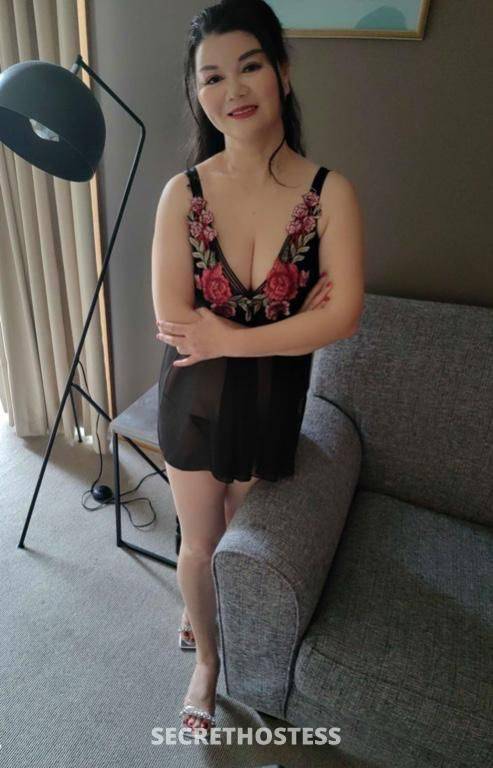 26Yrs Old Escort Size 6 Hobart Image - 2