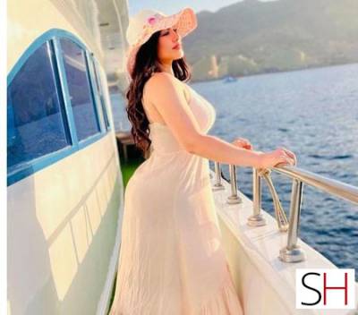 22 year old Arabic Escort in London ❤️*MARYAM**UAE* REAL ARABIC SEXY CURVY *VIP* 1 of 1, 