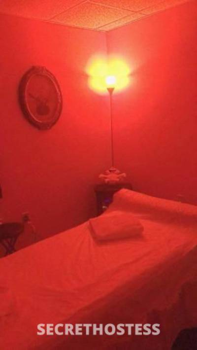 Asian relaxing sensual tantric style massage in Watertown NY