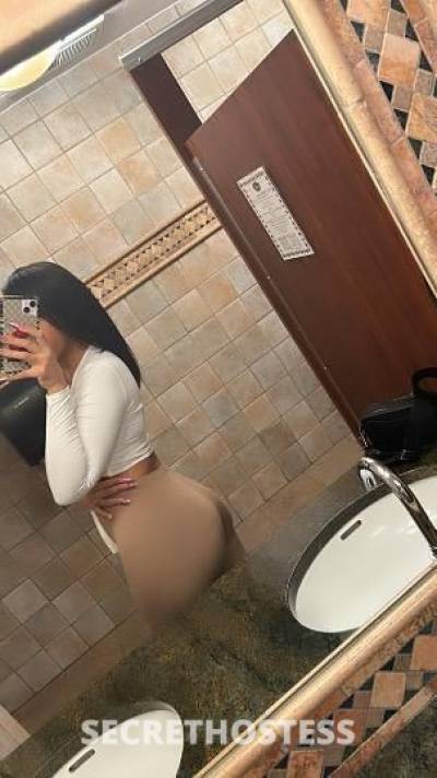 30 year old Escort in Rochester NY Exotic Mixed Slim Thicc Bonita