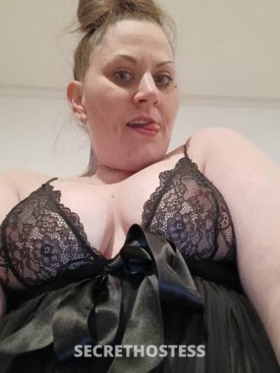 35 Year Old German Escort Denver CO - Image 2