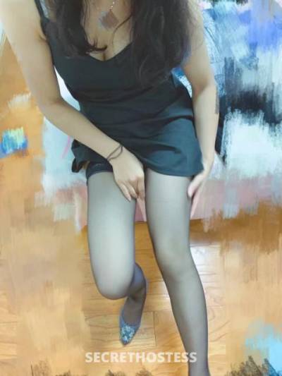 42 year old Asian Escort in Melbourne 247 Mature Asian lady NAT Shaved Pussy