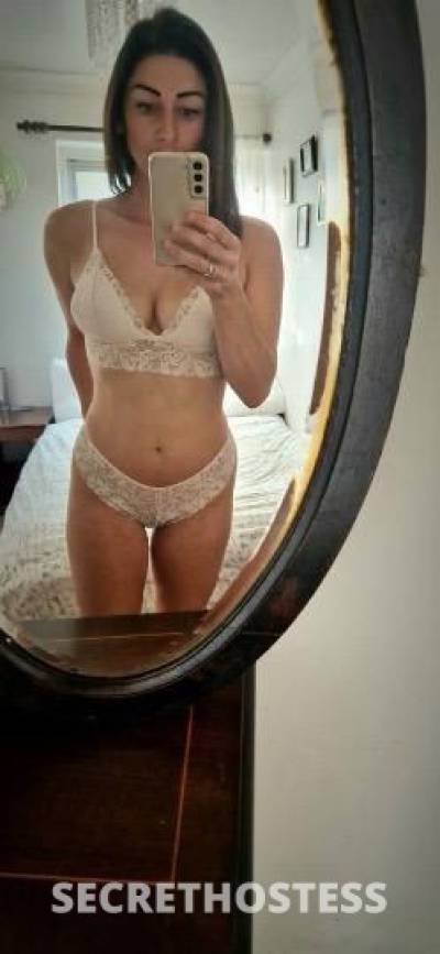 25Yrs Old Escort Glens Falls NY Image - 3