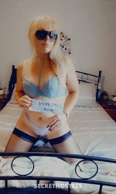 38 year old Escort in Augustine Heights Brisbane Finally hosting a weekend! Come play with me