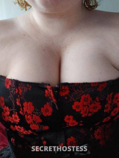 Stunning, curvy, ready for fun with you in Edmonton