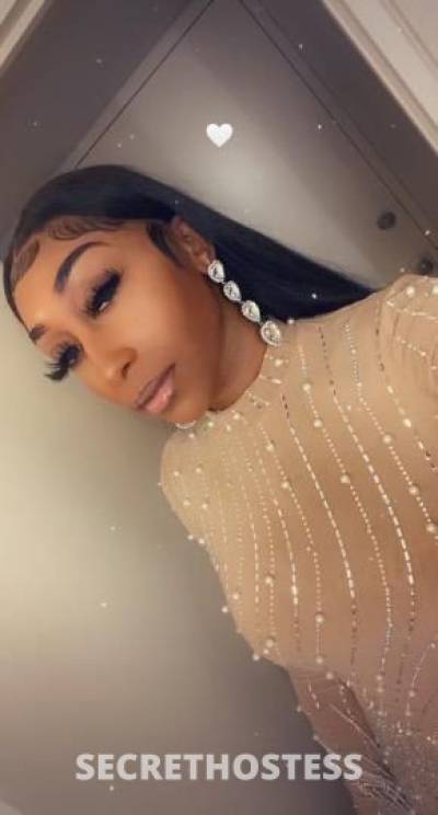 25 year old Escort in Penn State PA sexxxii millie??? head doctor