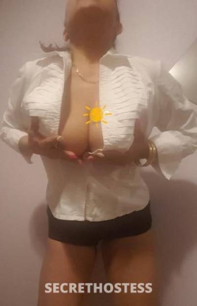 Nicole 40Yrs Old Escort Kitchener Image - 8