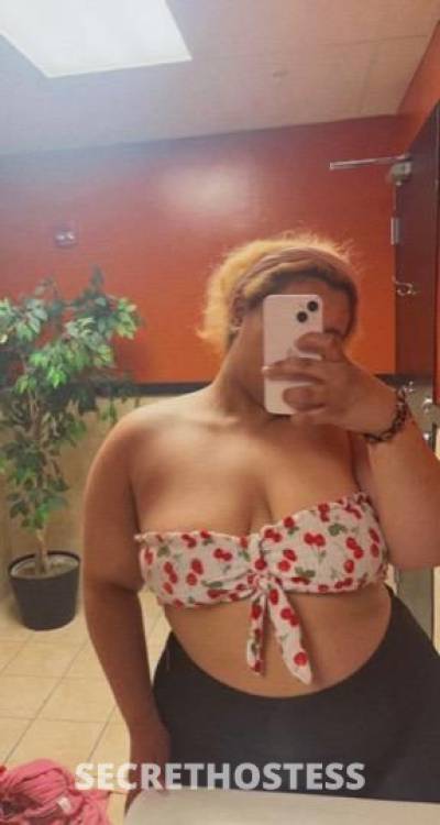 24 year old Escort in Minneapolis MN available now for outcall hit my line for a good time