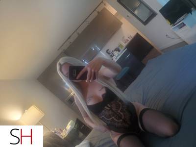 Sexy little blonde incall available in Victoria