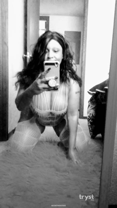 30 year old American Escort in Springfield MO Tierra - Come Put IT In Me