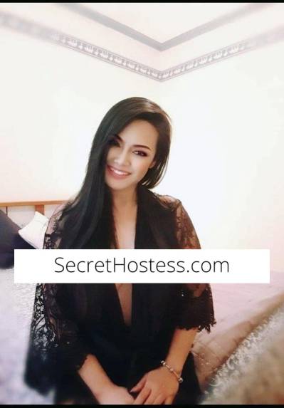 30 Year Old Black Hair Asian Escort - Image 1