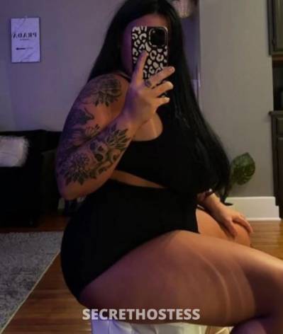 40 year old Italian Escort in Nashua NH True gfe kissing tan italian