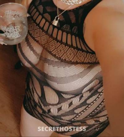 42Yrs Old Escort Kansas City MO Image - 3