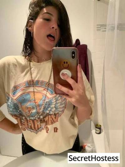 28 year old Escort in Phoenix AZ I’m Cherry sexy erotic