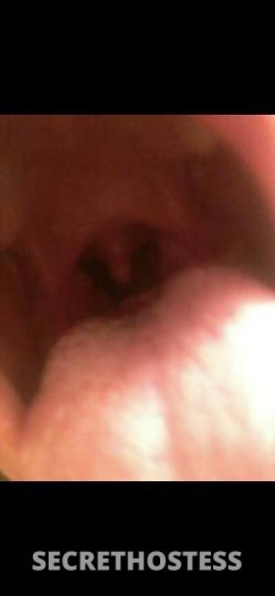 27 year old Escort in Louisville KY The Ville's DEEPTHROAT GODDESS!! EARLY BIRD GETS THE 