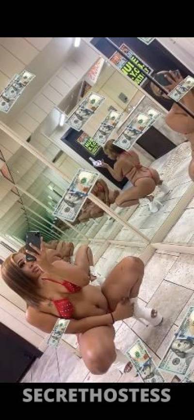 22 year old Escort in Dallas TX in town for weekend