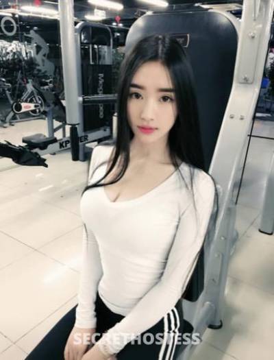 New Taiwanese Babe Luna in Dallas TX