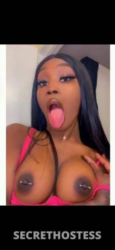 25 year old Cuban Escort in Louisville KY Black Diamond