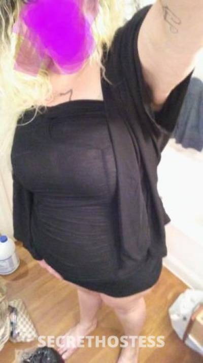 33Yrs Old Escort Fresno CA Image - 2