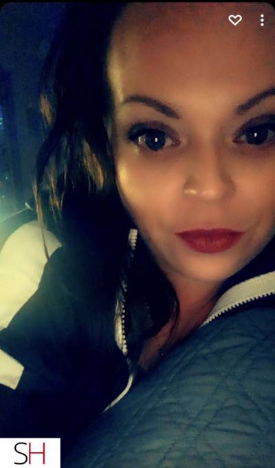 34 year old Asian Escort in Winnipeg Attractive playful female in Winnipeg