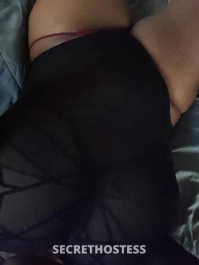 33 Year Old American Escort Philadelphia PA - Image 2