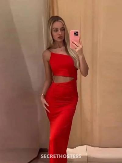 22 year old Australian Escort in Brisbane Australian girl Full body Nuru massage 150/2 hour