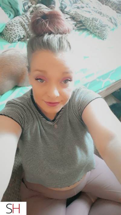 28 year old Escort in Winnipeg At aquarius cummm see me