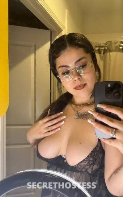 32 year old Latino Escort in Lansing MI ?Sweet Sexy Babe Girl ??Horny Curvyy Ass And Clean Tight 