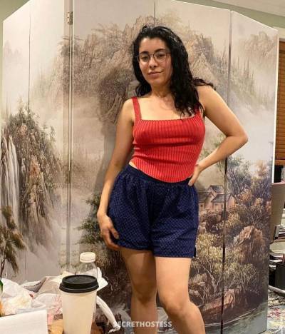 23 year old Escort in Battle Creek MI I am available now