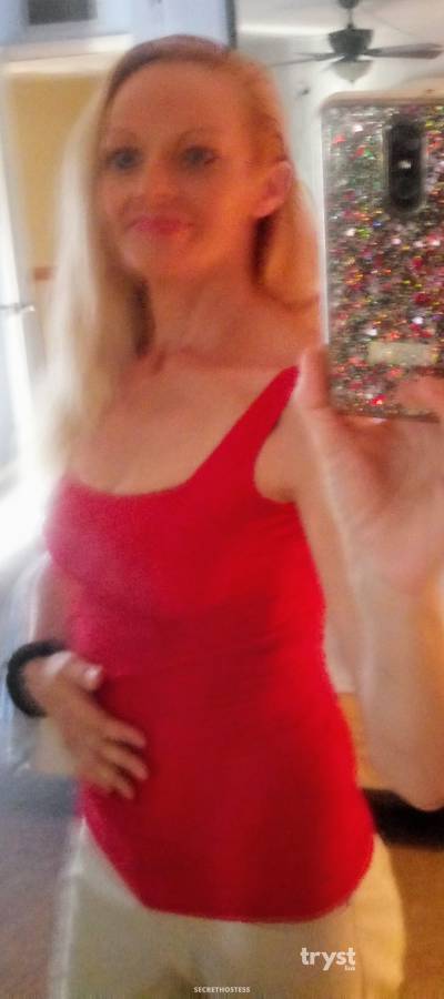 40Yrs Old Escort Size 8 166CM Tall West Palm Beach FL Image - 2