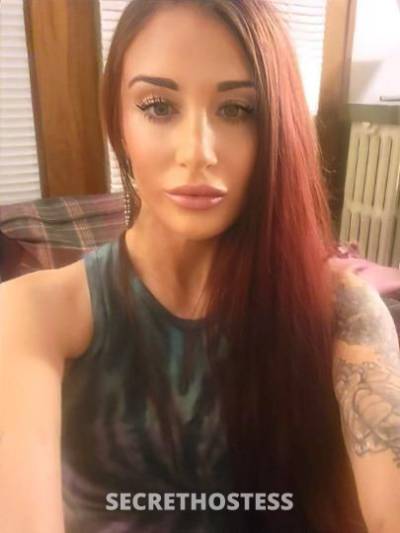 30 year old Italian Escort in Racine WI Erotic Moments With A Fiery Bombshell Redhead