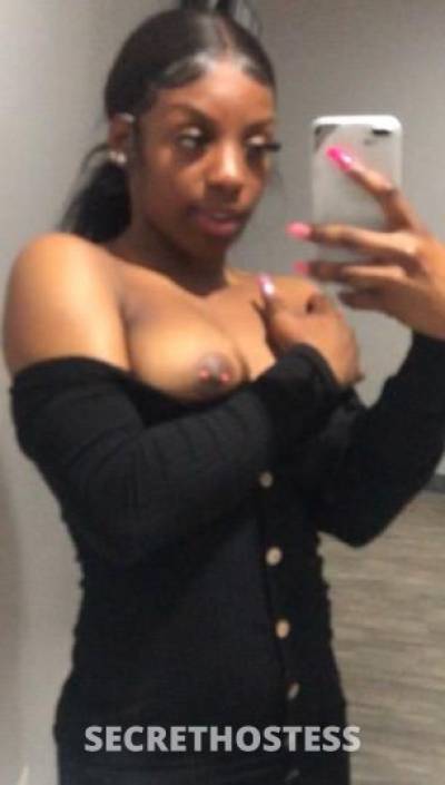 21 Year Old Escort Los Angeles CA - Image 2