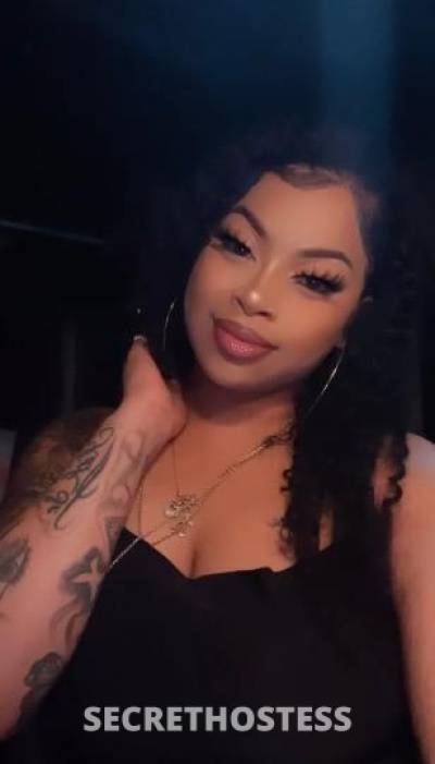 25 year old Filipino Escort in San Fernando Valley CA Filipina Mixed BOMBSHELL OUTCALLS ONLY AVAILABLE NOW CREAMY 