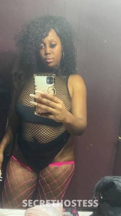 30 year old Escort in New Haven CT hello im laya